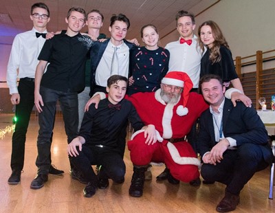 gccstartup-z-ravnateljem-in-bozickom