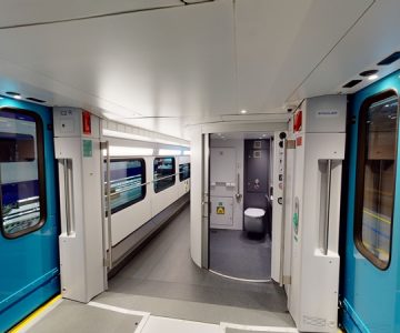 Dvonadstropni (dvopodni) elektromotorni vlaki KISS (foto: SŽ)